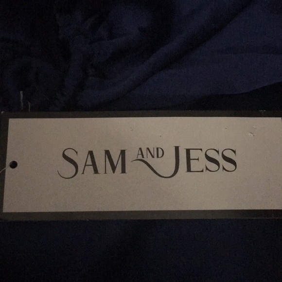 Sam&Jess Women’s Blouson Top New with Tag Size M. - Picture 2 of 3